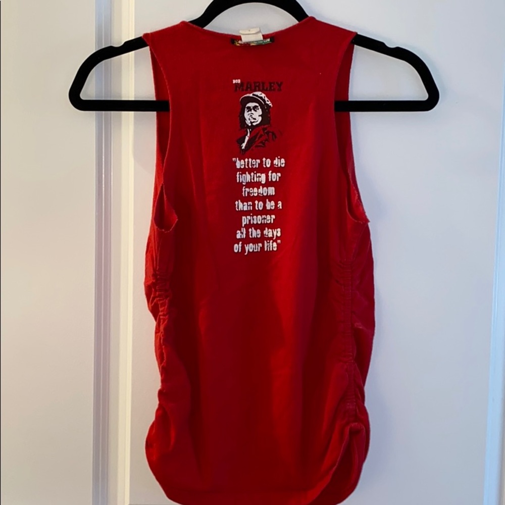 Graphic t shirt - Picture 2 of 3